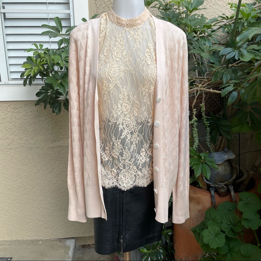 New vintage light peach Mel & Lisa silk knitted cardigan